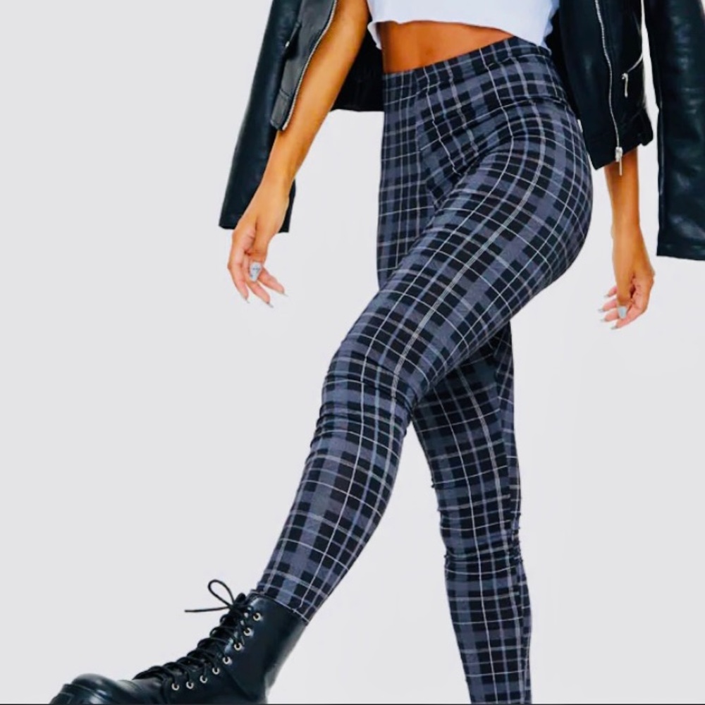 Pretty Little Thing Black Printed Leggings